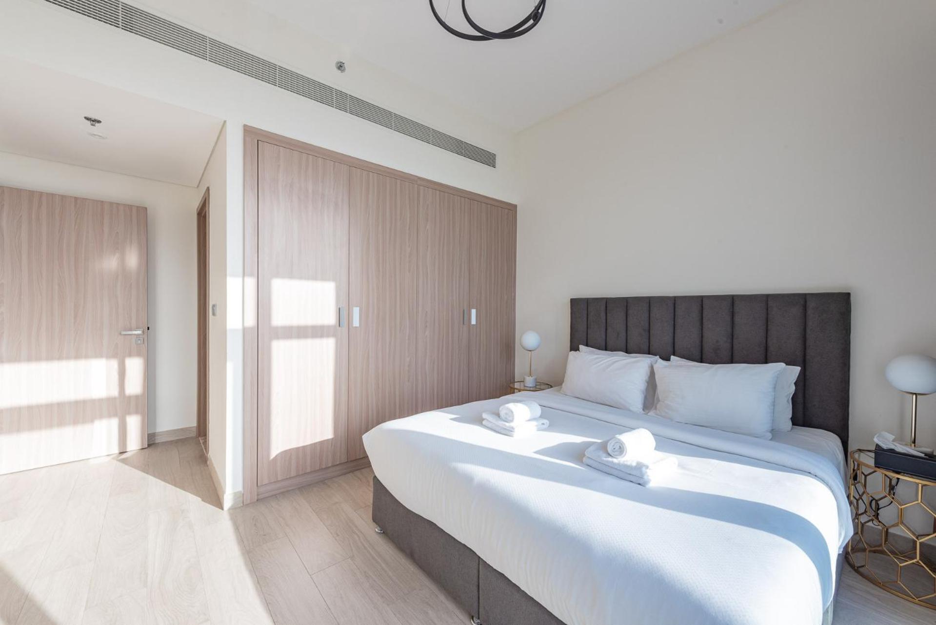 דירות דובאי Cozy & Convenient 1Br Haven In Al Jaddaf מראה חיצוני תמונה